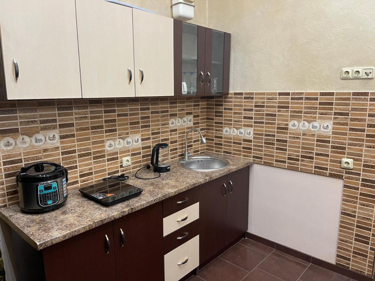Lux Apartment In Zentrum Csernyivci Kültér fotó